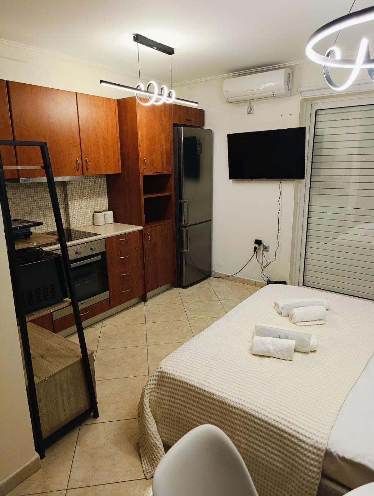 Aiolos Glyfada Super Lux Mini Apartment Athens Ngoại thất bức ảnh